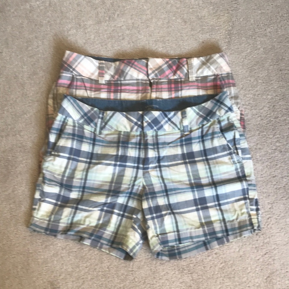 Ladies plaid shorts 2 pair